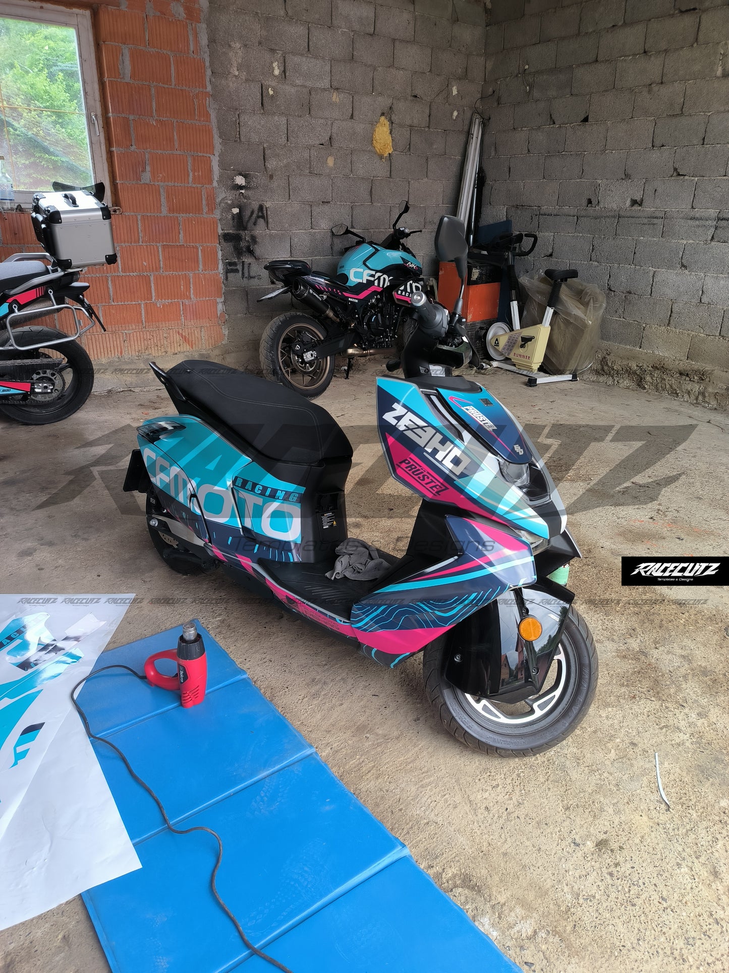 Zeeho AE8S+ & AE8 SE TEMPLATE