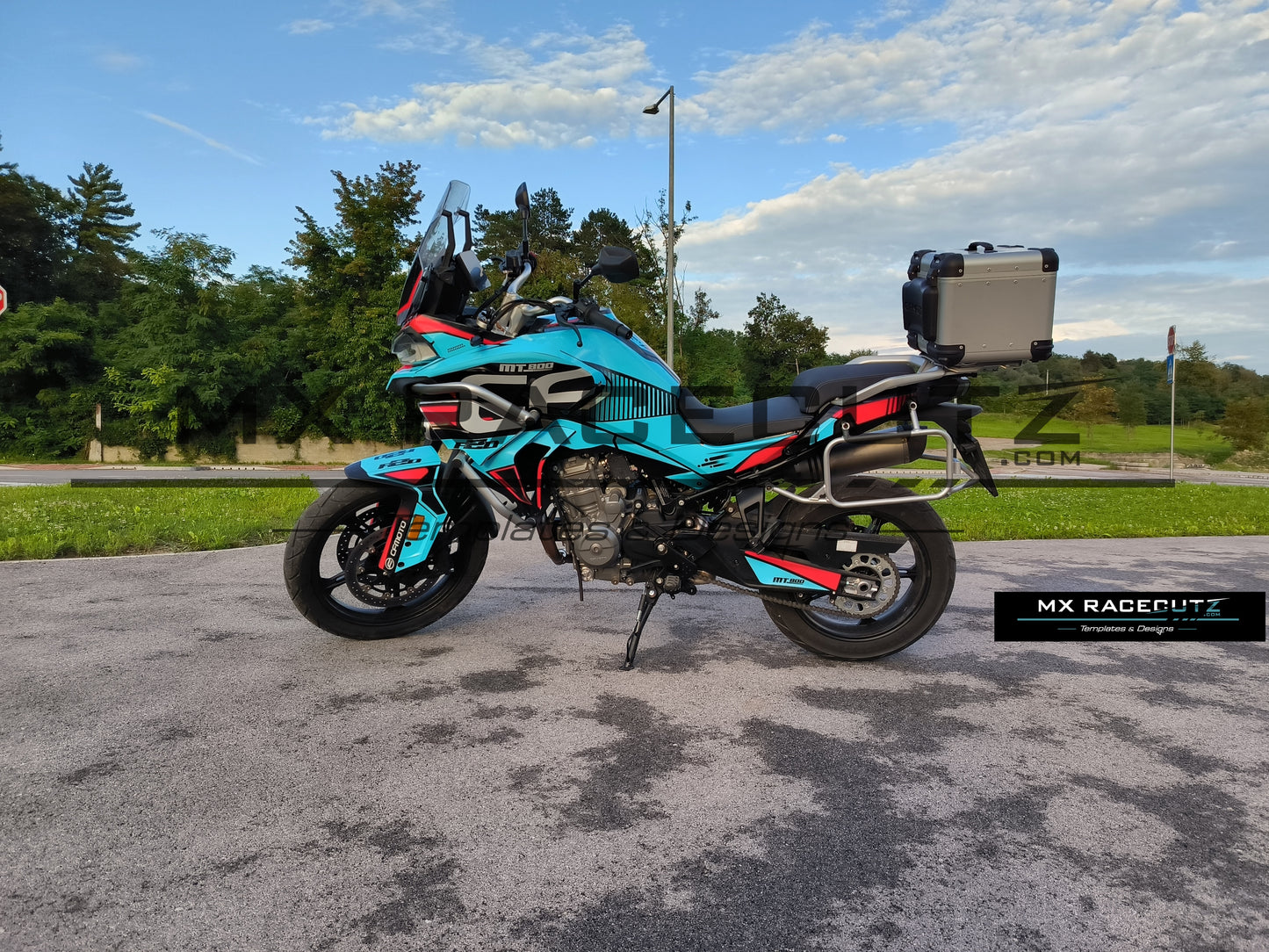 CFMOTO - 800 MT 2022-2025 TEMPLATE