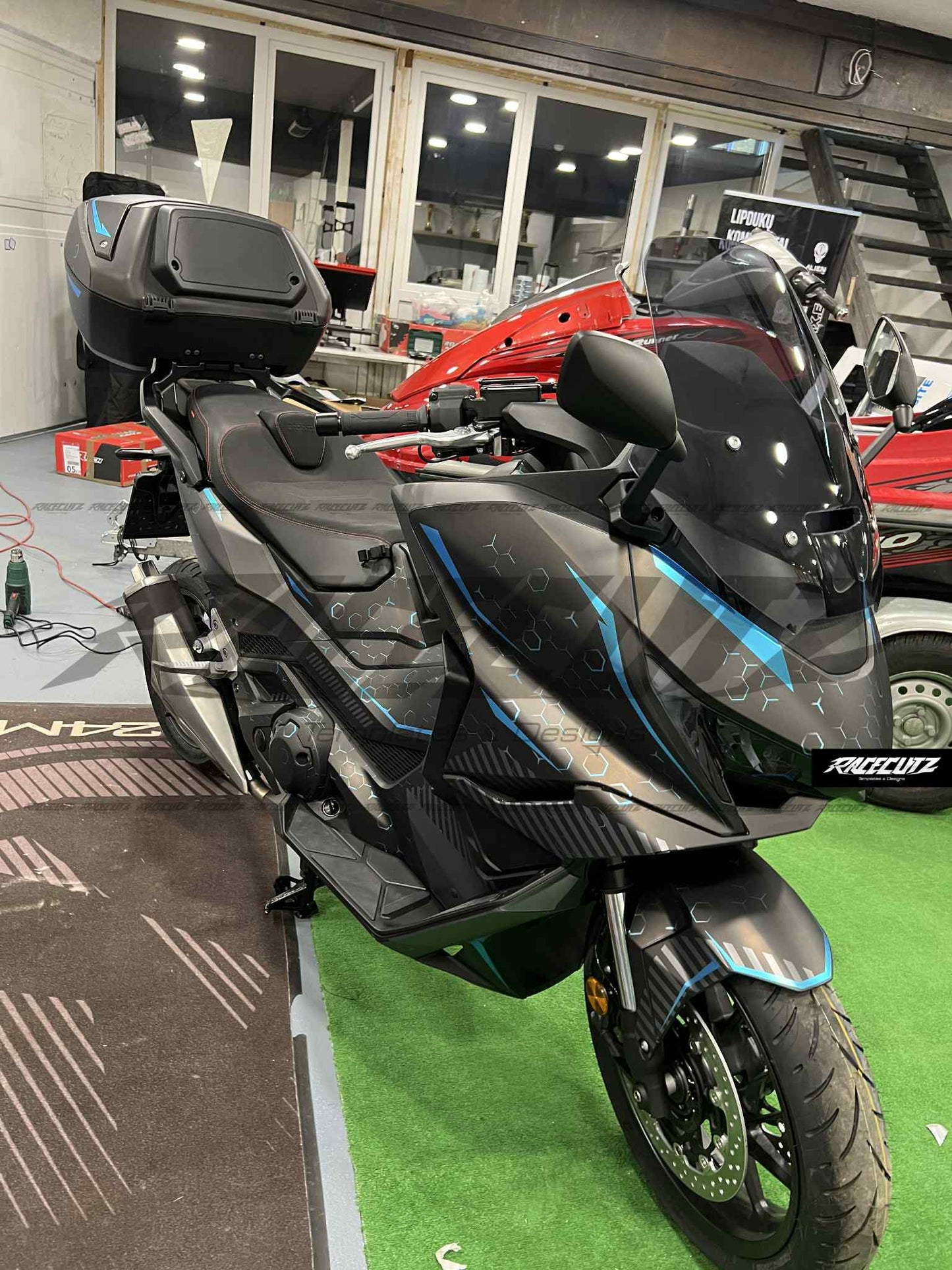 HONDA FORZA 750 2025 TEMPLATE