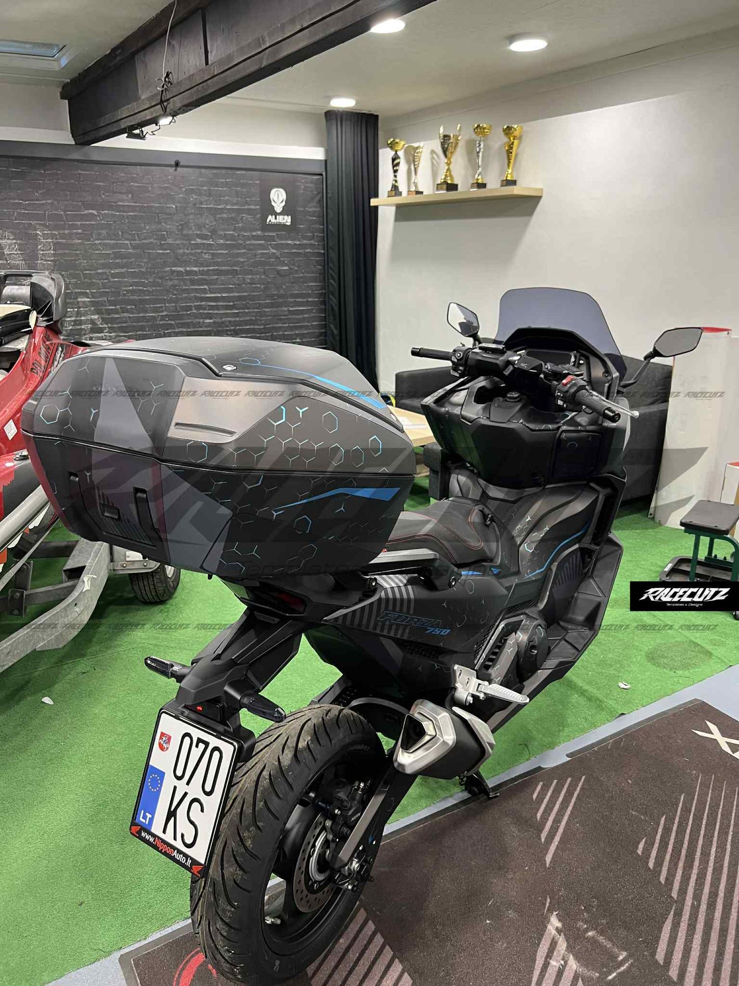 HONDA FORZA 750 2025 TEMPLATE