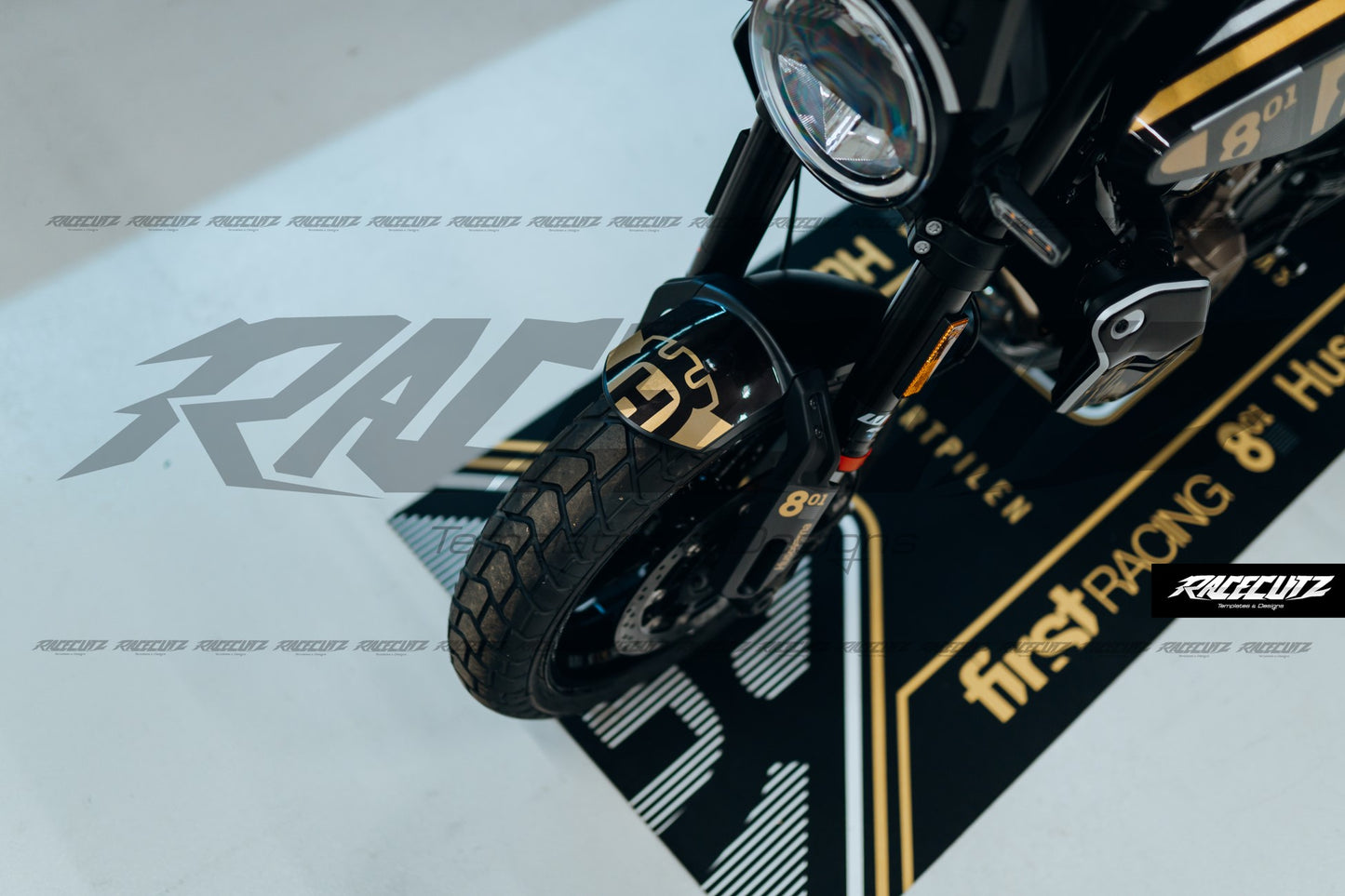 HUSQVARNA SVARTPILEN 801 2024-2025 TEMPLATE
