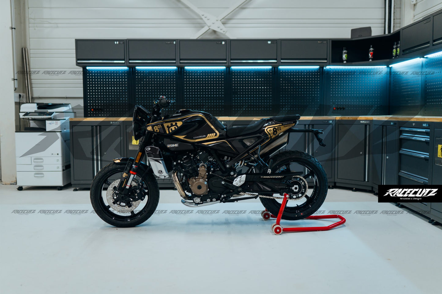 HUSQVARNA SVARTPILEN 801 2024-2025 TEMPLATE