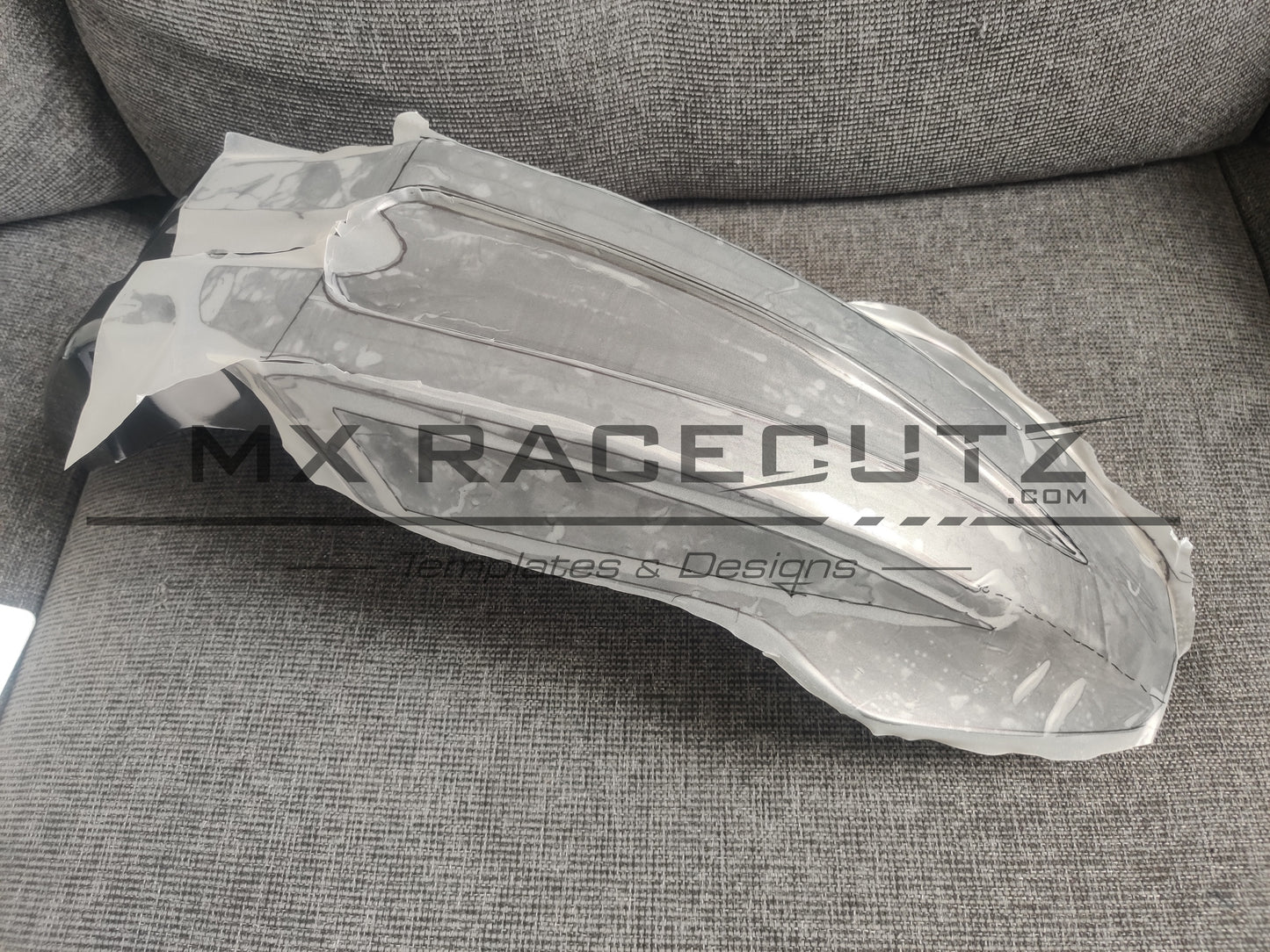 RTECH - SUPERMOTO FRONT FENDER TEMPLATE