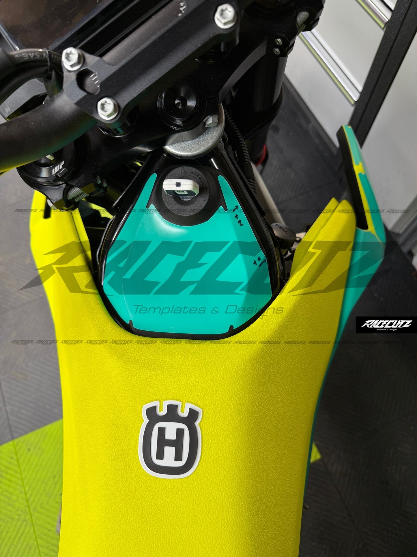 HUSQVARNA 701 SUPERMOTO & ENDURO 2025 TEMPLATE