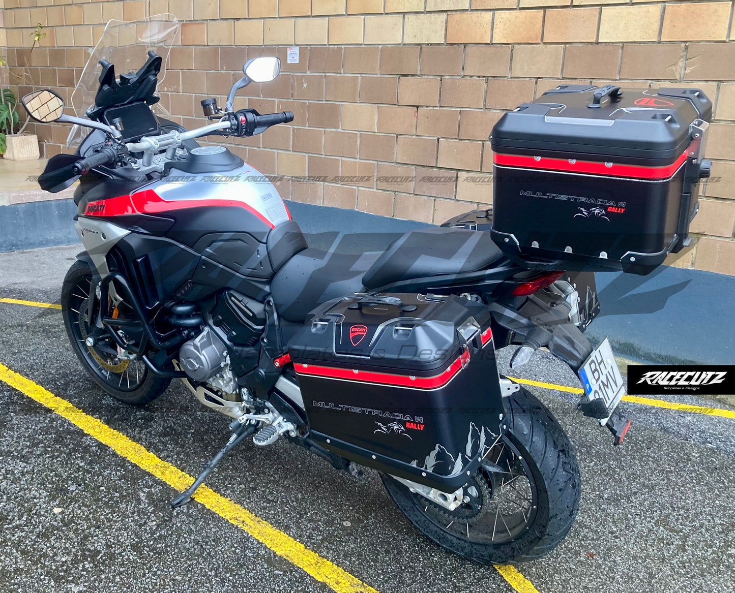 DUCATI DESERTX & MULTISTRADA V4 - SIDE CARRIERS TEMPLATE