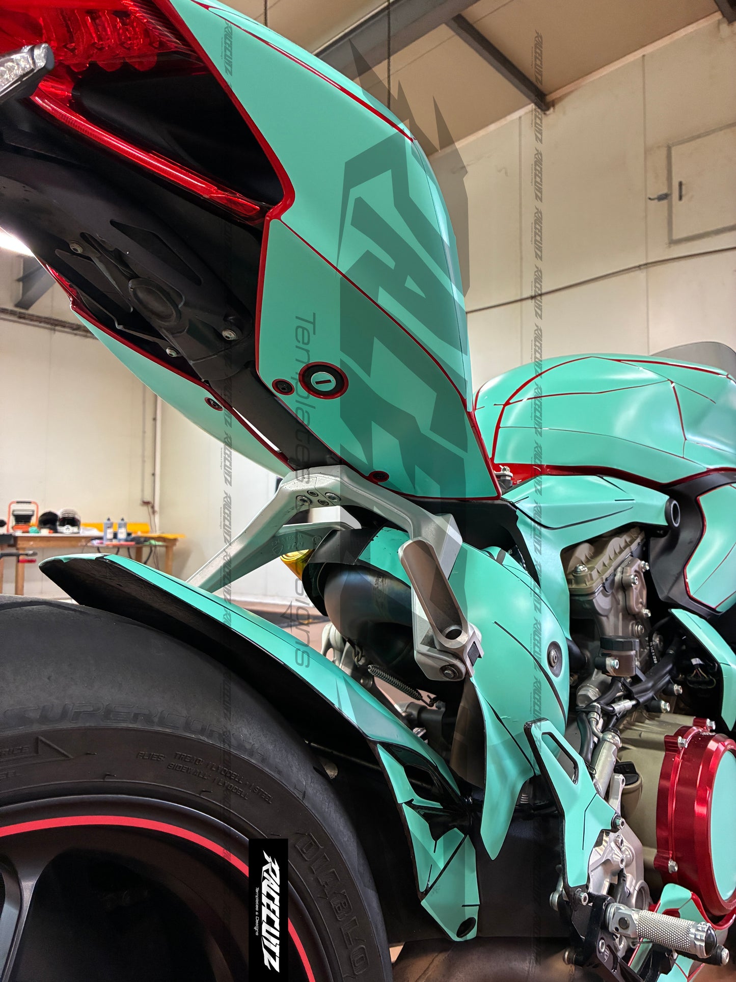 DUCATI 1299 PANIGALE 2015-2017 TEMPLATE