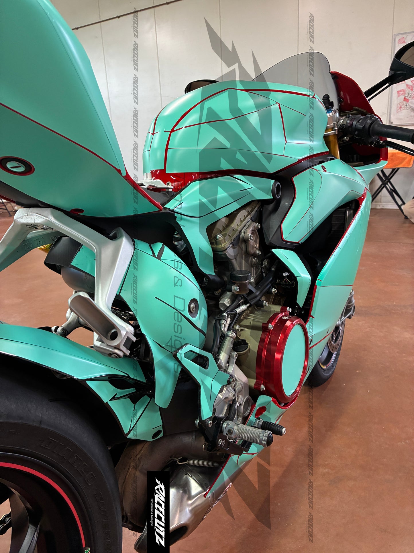 DUCATI 1299 PANIGALE 2015-2017 TEMPLATE