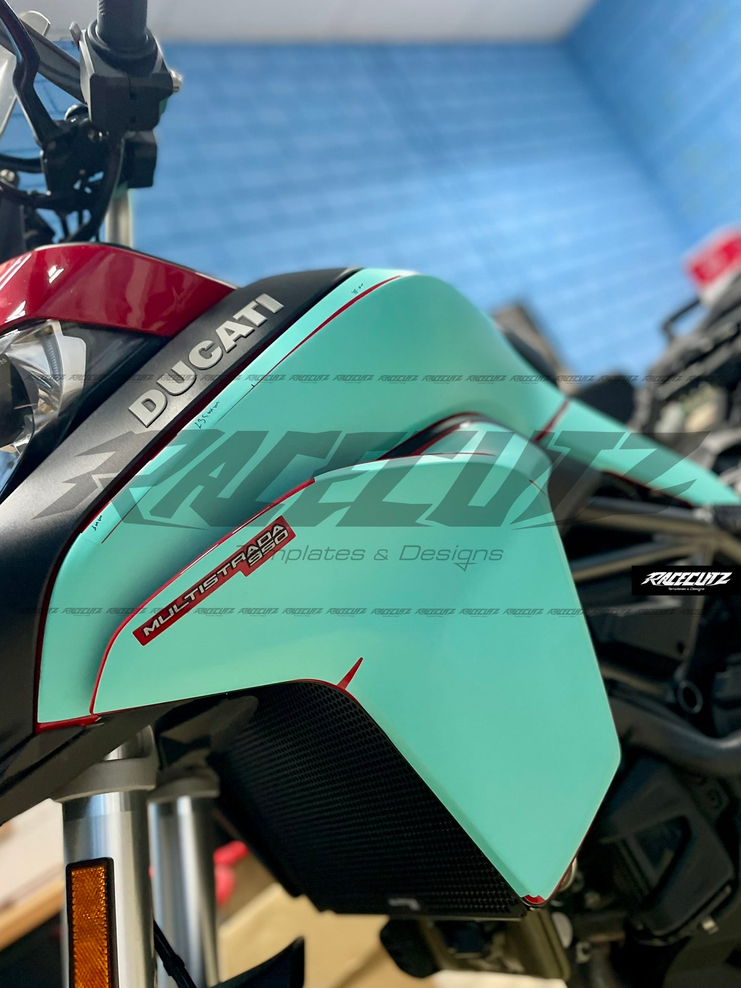 DUCATI MULTISTRADA 950 2017-2021 TEMPLATE