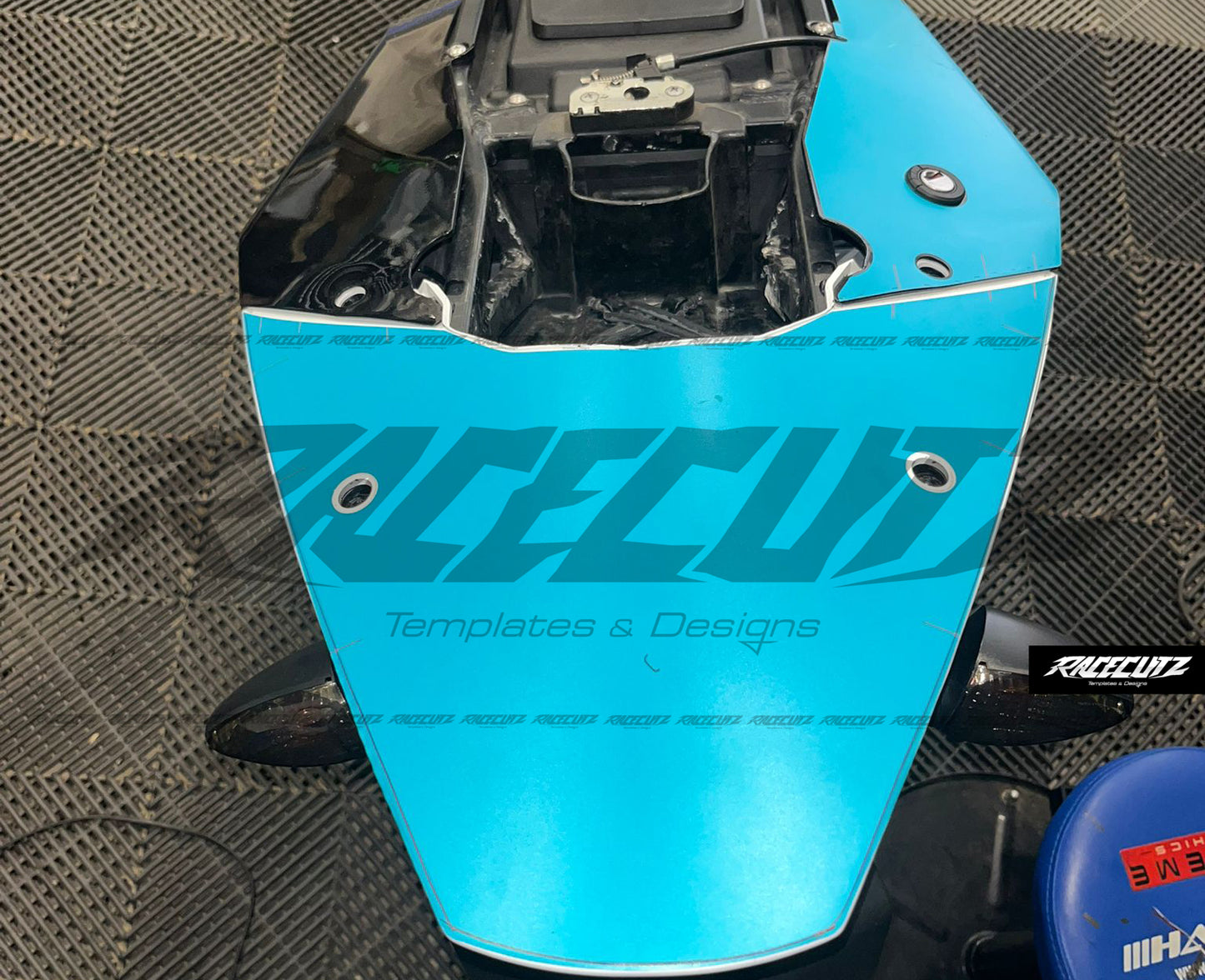 KTM DUKE 690 2008-2011 TEMPLATE