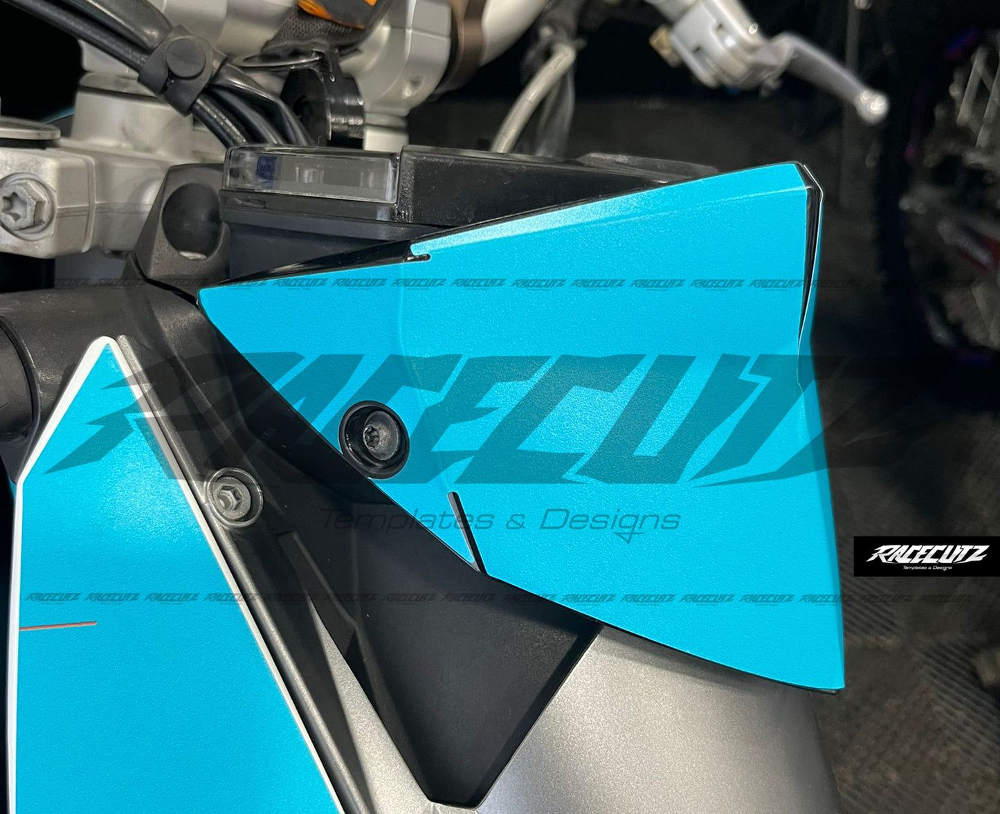KTM DUKE 690 2008-2011 TEMPLATE