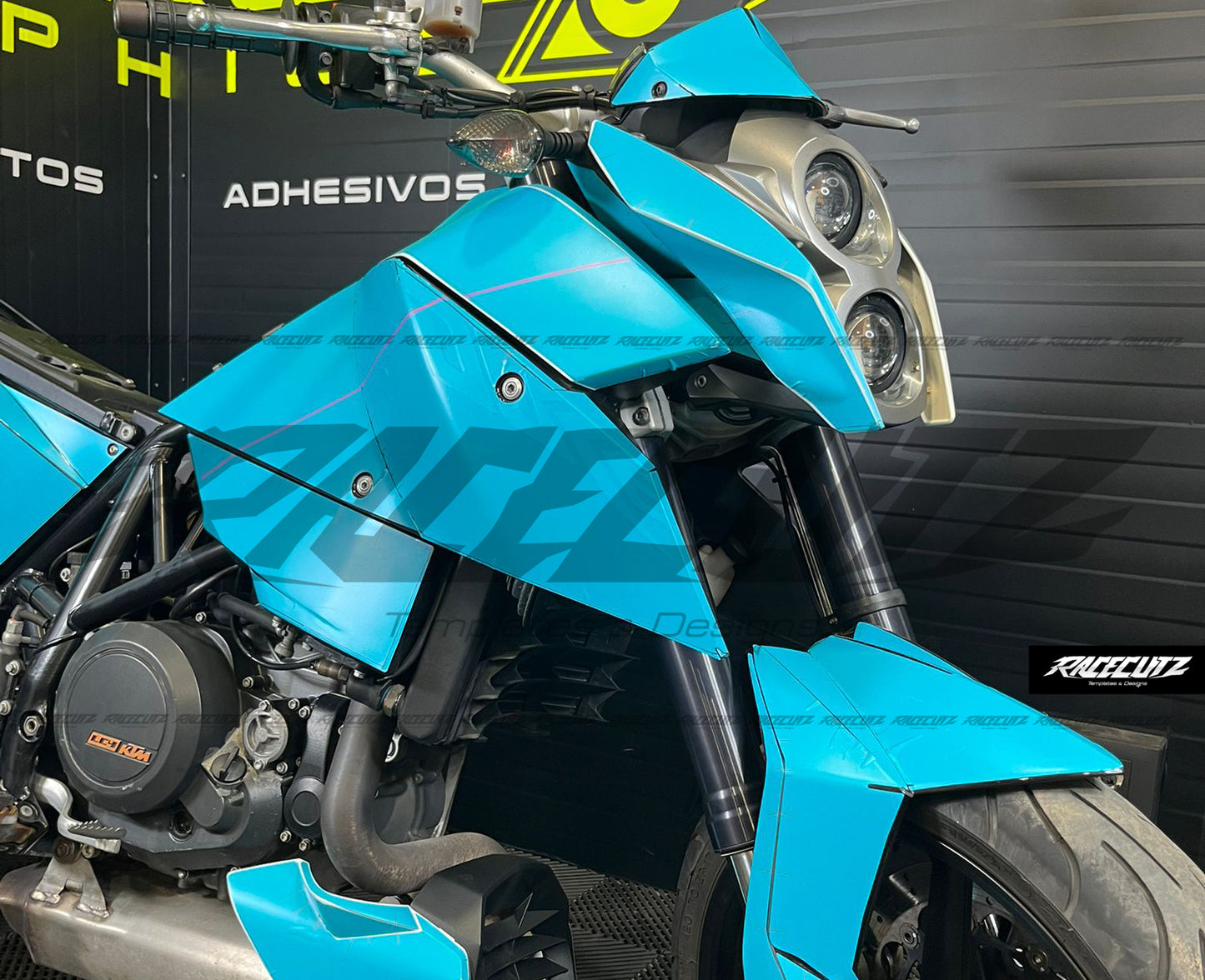 KTM DUKE 690 2008-2011 TEMPLATE