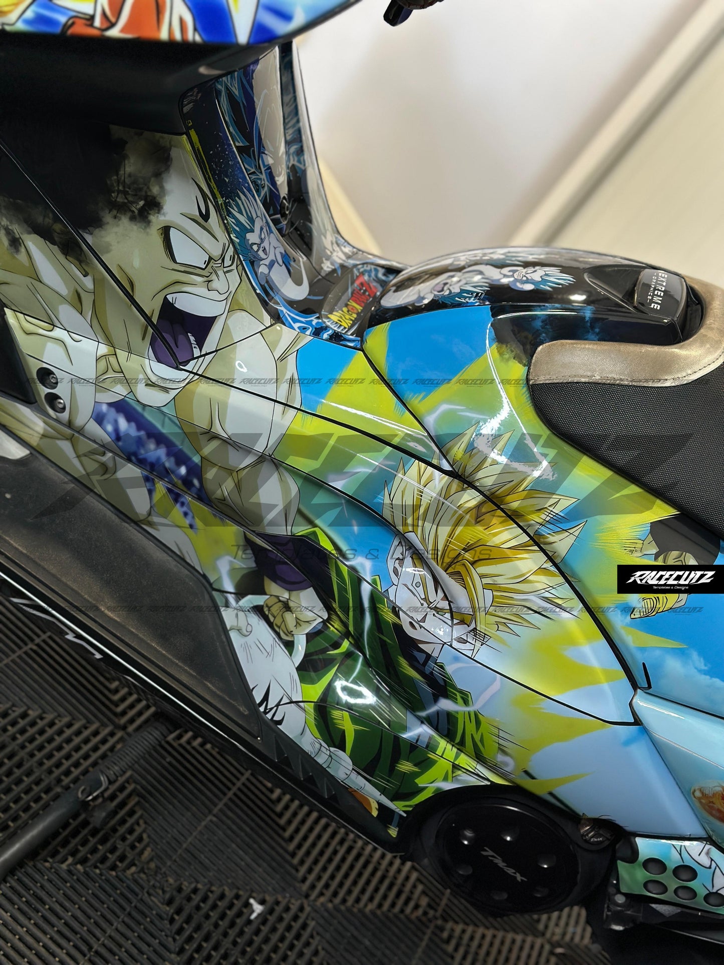 YAMAHA TMAX 500 2008-2011 TEMPLATE