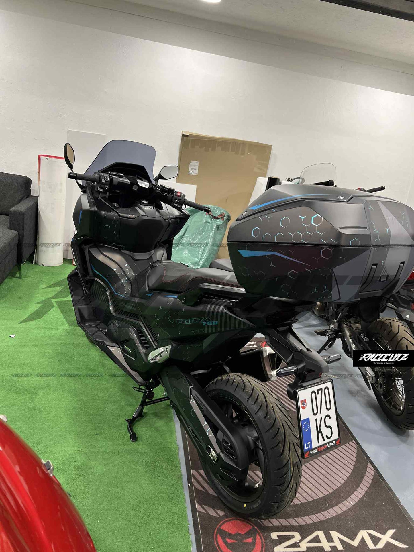 HONDA TOP CASE 50L FOR ADV 350 & X-ADV 750 & FORZA 750 & NT 1100 TEMPLATE