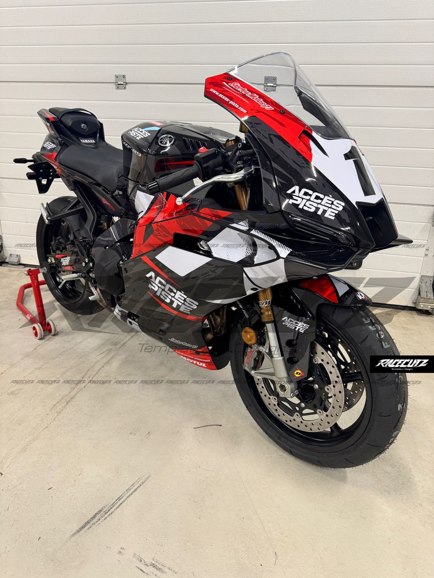 YAMAHA YZF-R9 2025-2026 TEMPLATE