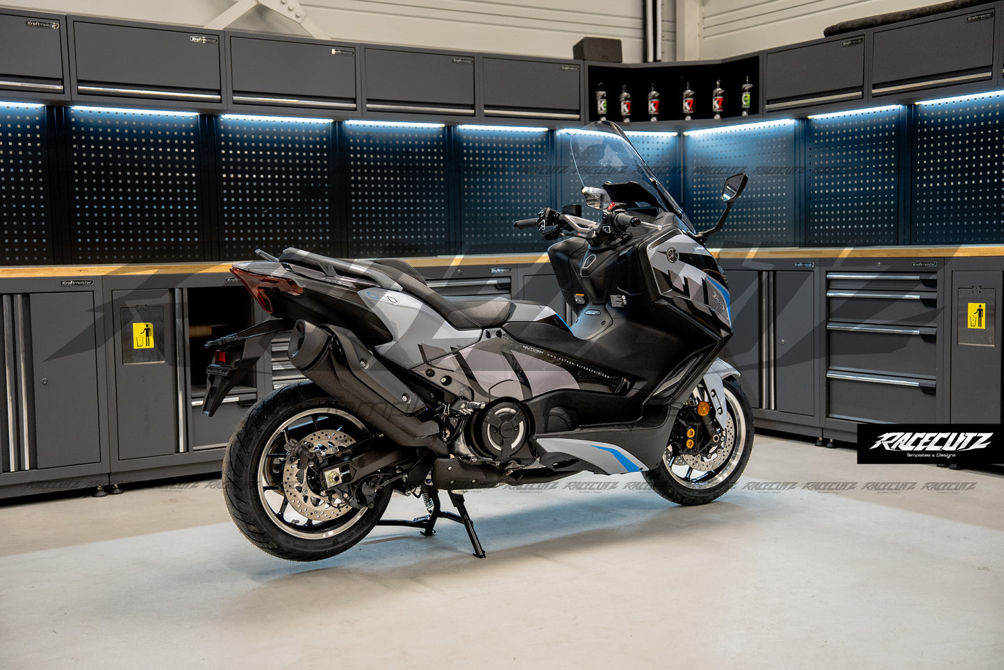 YAMAHA TMAX 560 2025 TEMPLATE