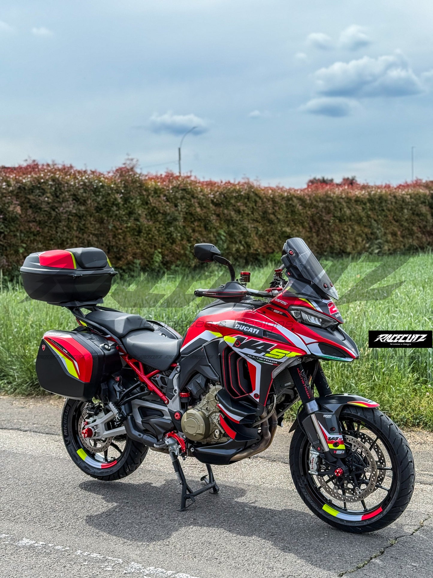 DUCATI MULTISTRADA V4 & V4S 2021-2026 TEMPLATE