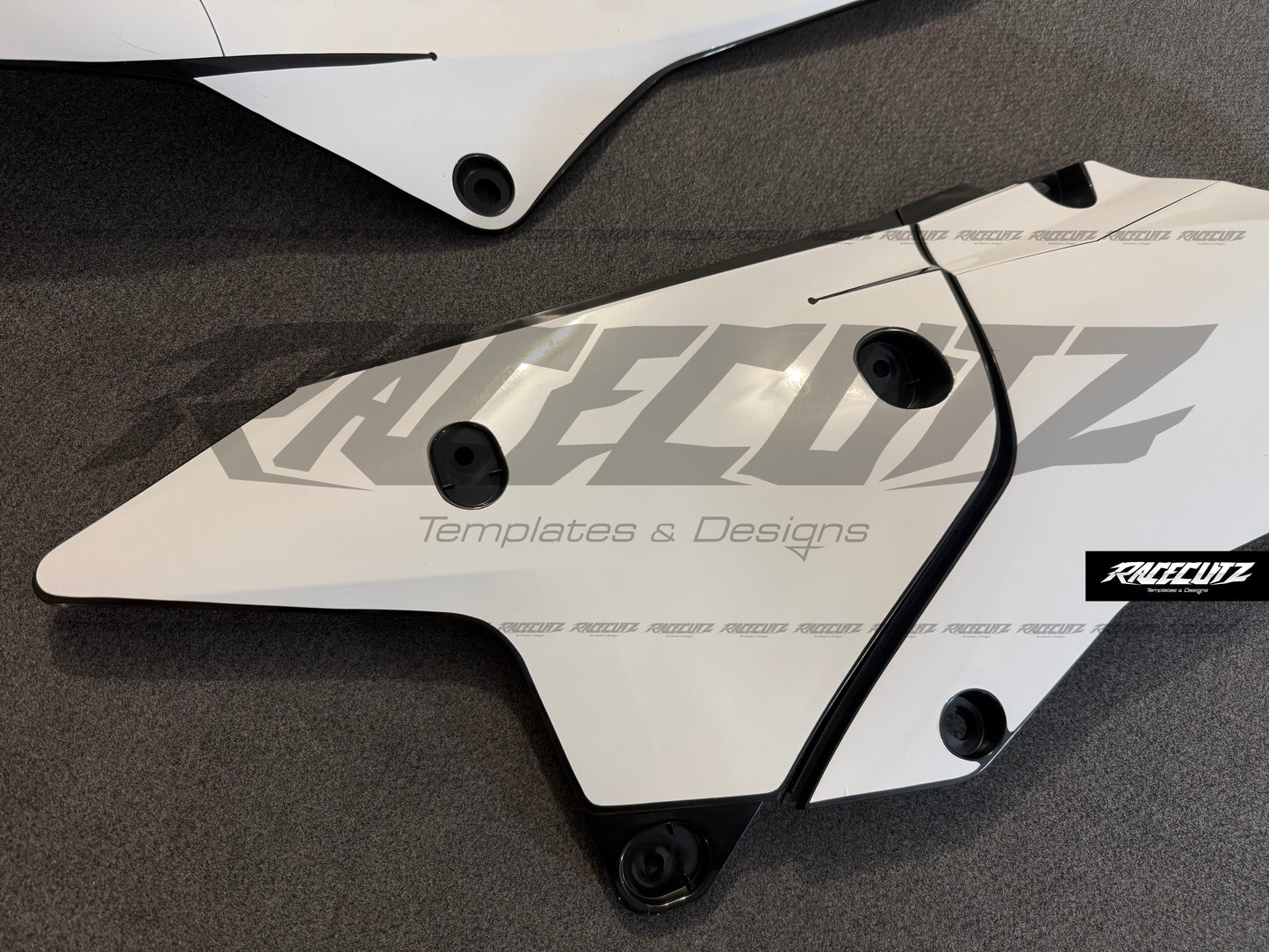 SUZUKI DRZ 400 2021-2024 POLISPORT RESTYLE TEMPLATE
