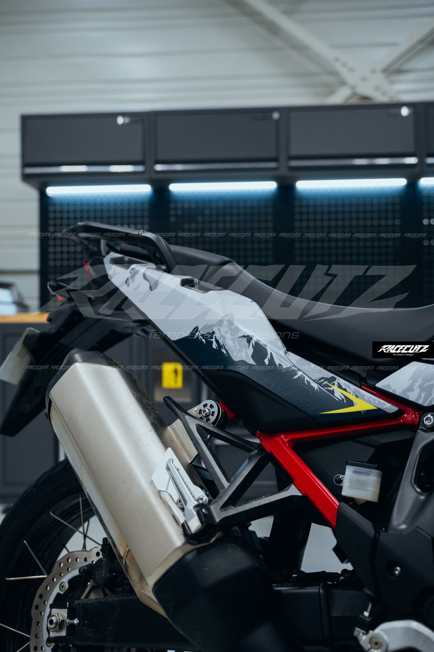 HONDA CRF 1100L AFRICA TWIN 2024-2025 TEMPLATE