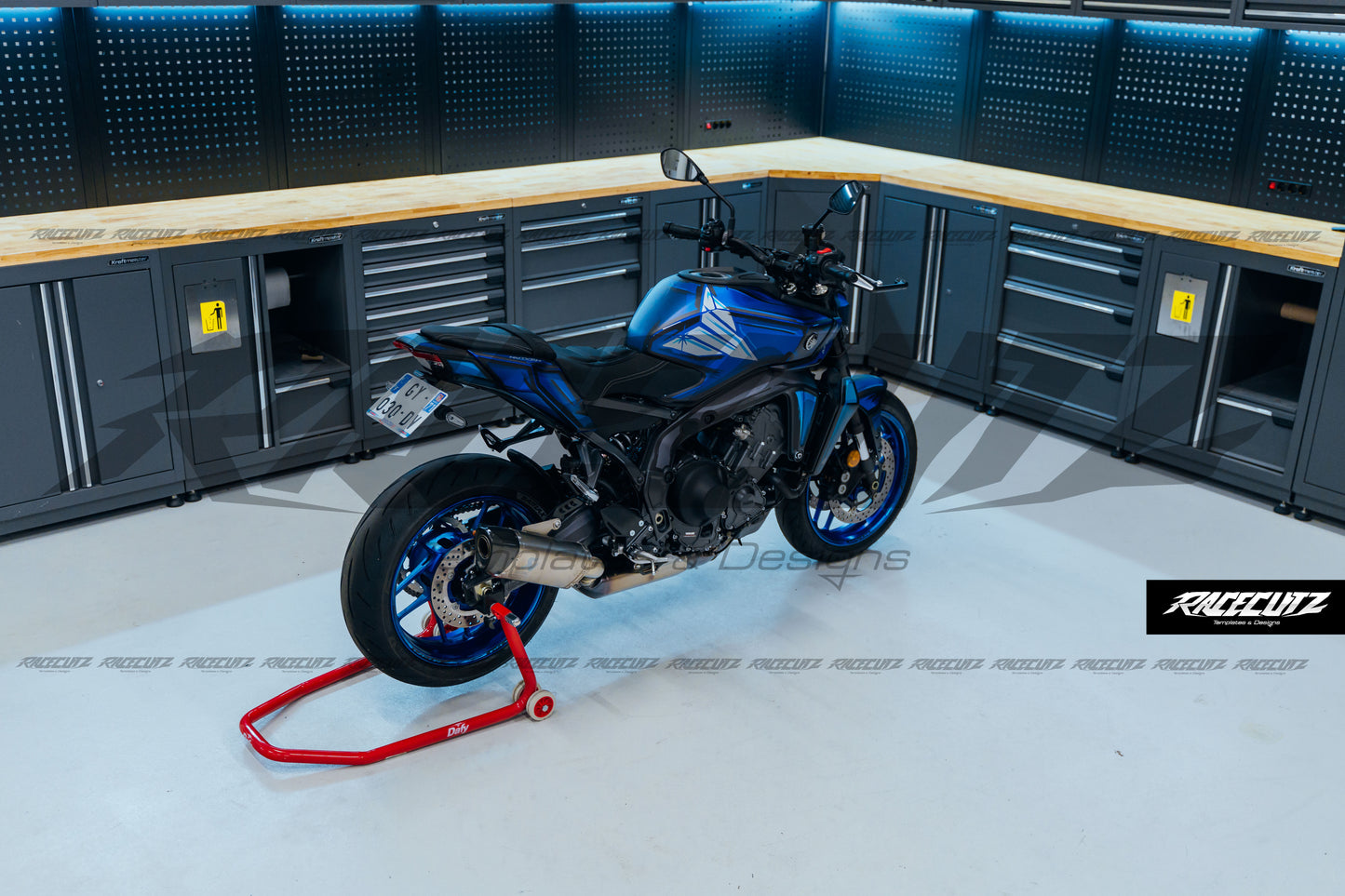 YAMAHA MT-09 (SP) 2024-2025 TEMPALTE