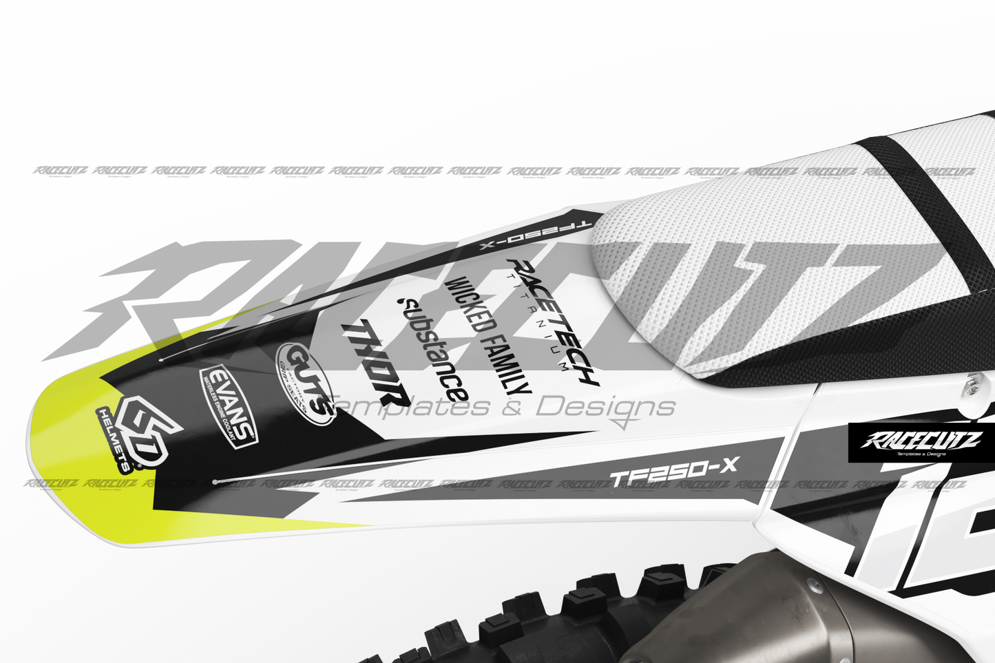 TRIUMPH - MACKINAW DESIGN