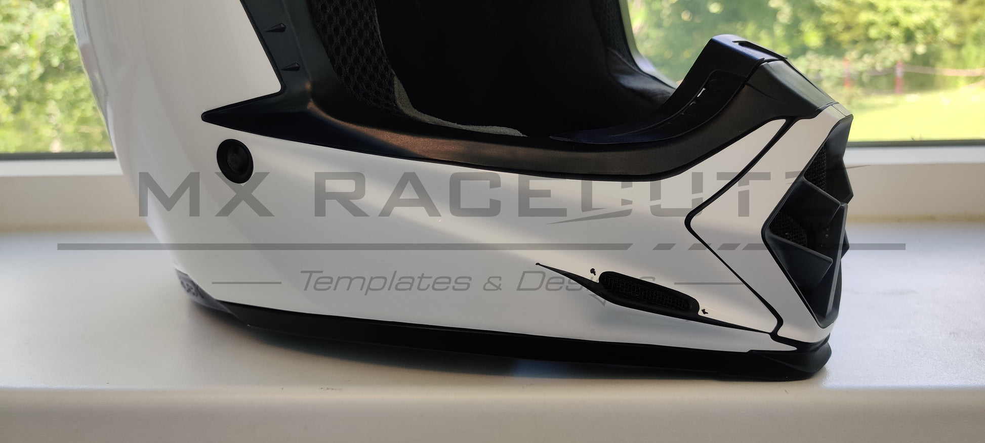 Bell Moto 9 + FLEX Template - Size Medium & Large
